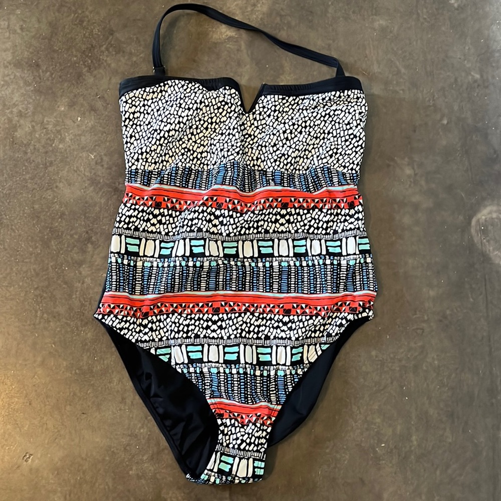 Patterned one piece swimsuit